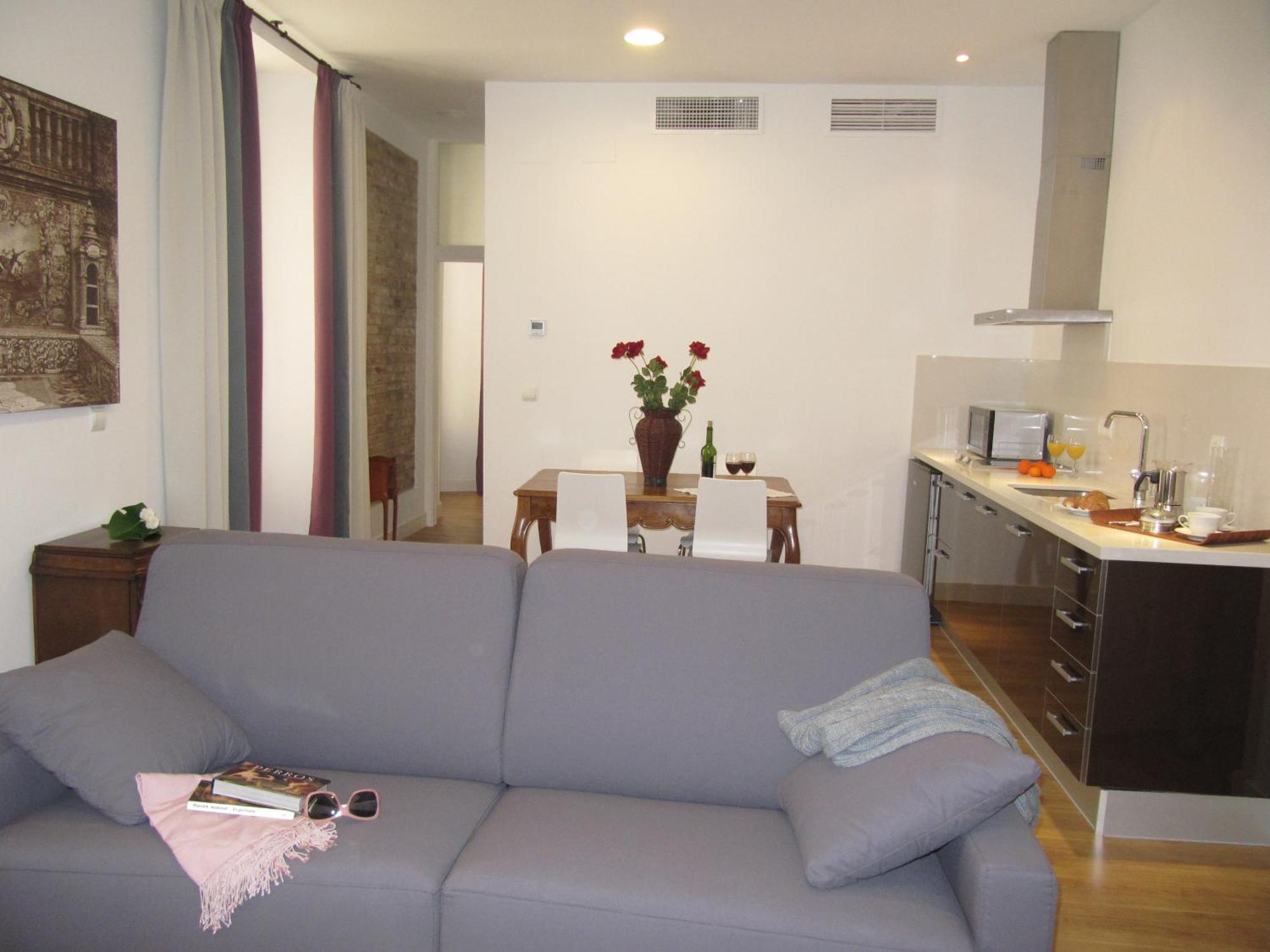 Life Apartments Alberto Lista Seville Room photo