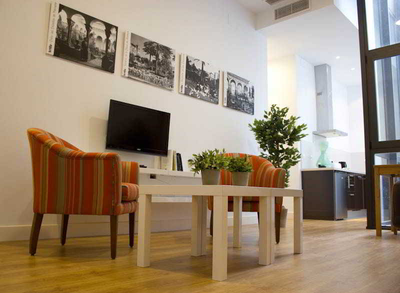 Life Apartments Alberto Lista Seville Exterior photo