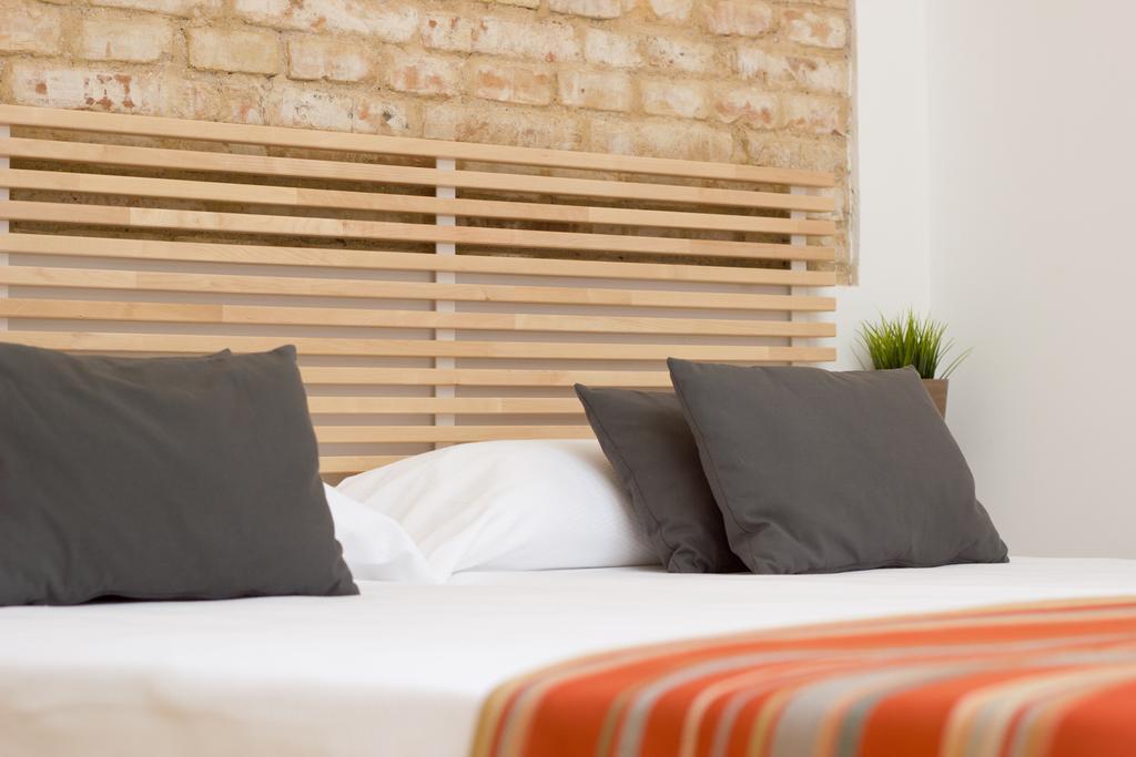 Life Apartments Alberto Lista Seville Exterior photo