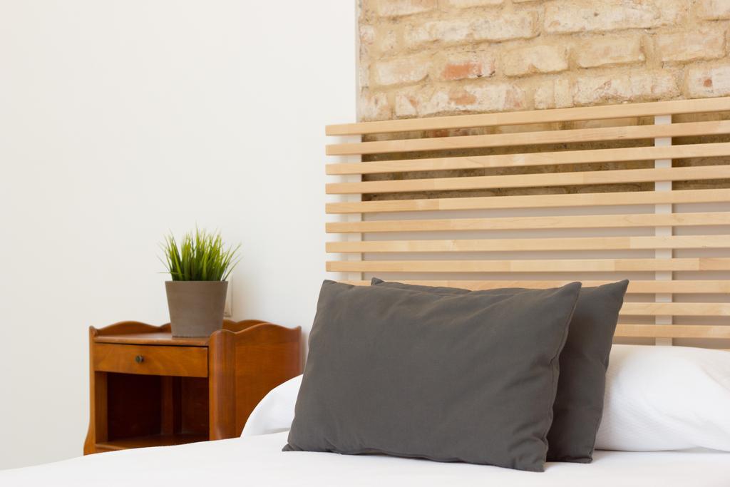 Life Apartments Alberto Lista Seville Exterior photo
